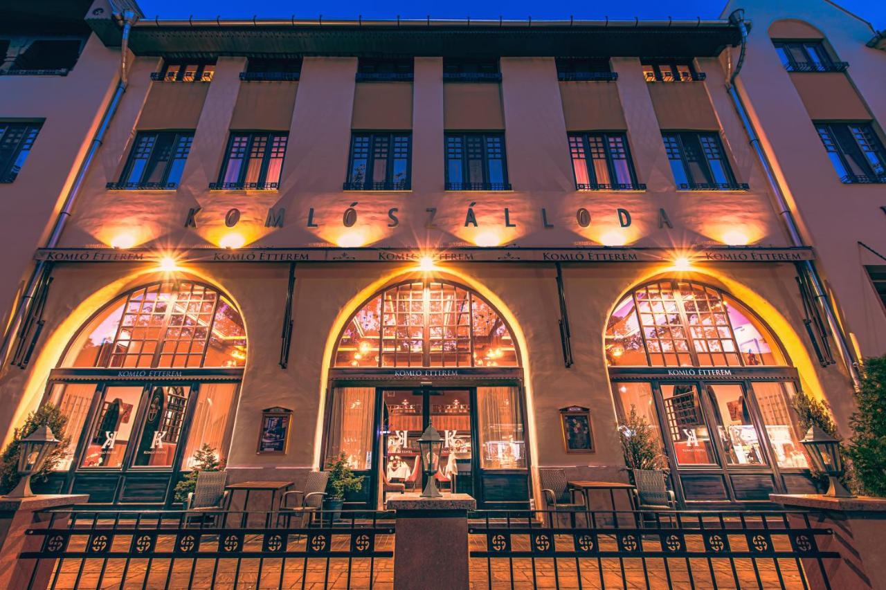 Komlo Hotel 귤러 외부 사진