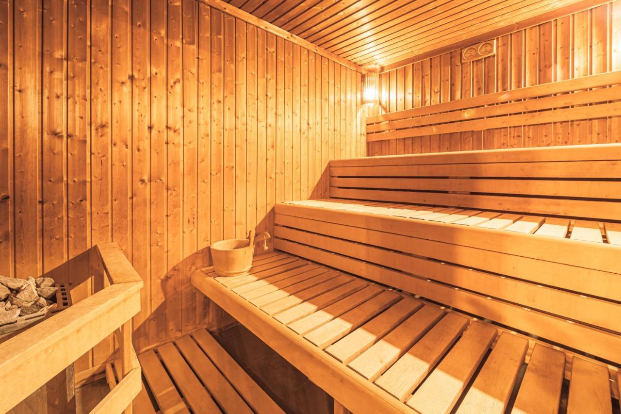 Komlo Hotel 귤러 외부 사진