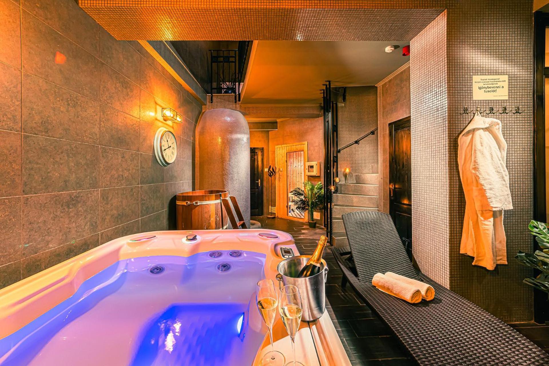 Komlo Hotel 귤러 외부 사진