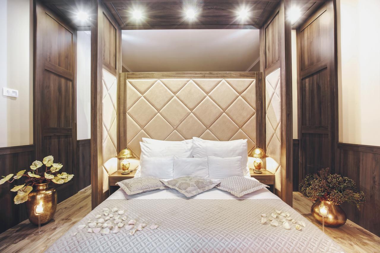 Komlo Hotel 귤러 외부 사진